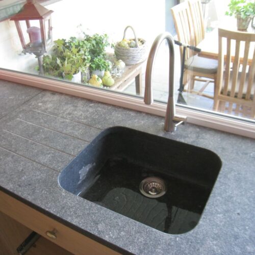 Plan de Travail en Pierre Bleue du Hainaut